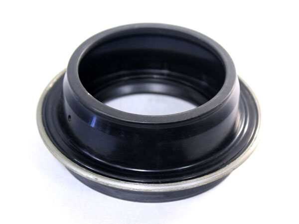 Transfer Case Rear Output Seal, Duramax - 261XHD, 263XHD | 2001 - 2007 ...
